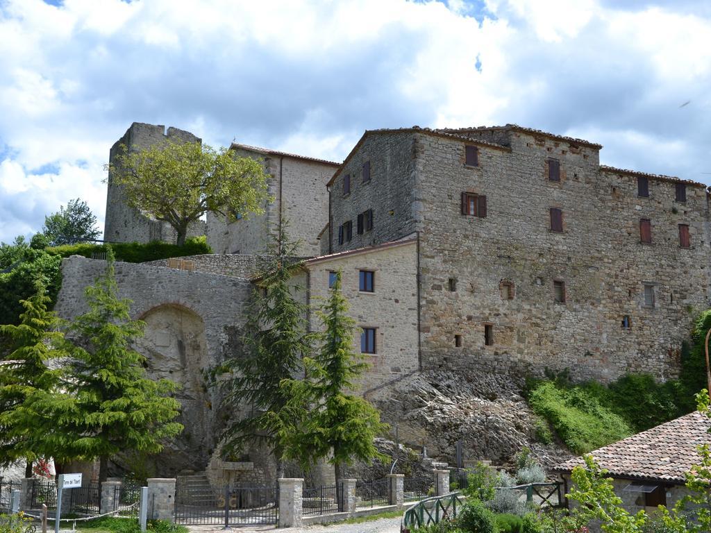 Belvilla By Oyo Graceful Apartment With Garden Petrella Guidi 外观 照片
